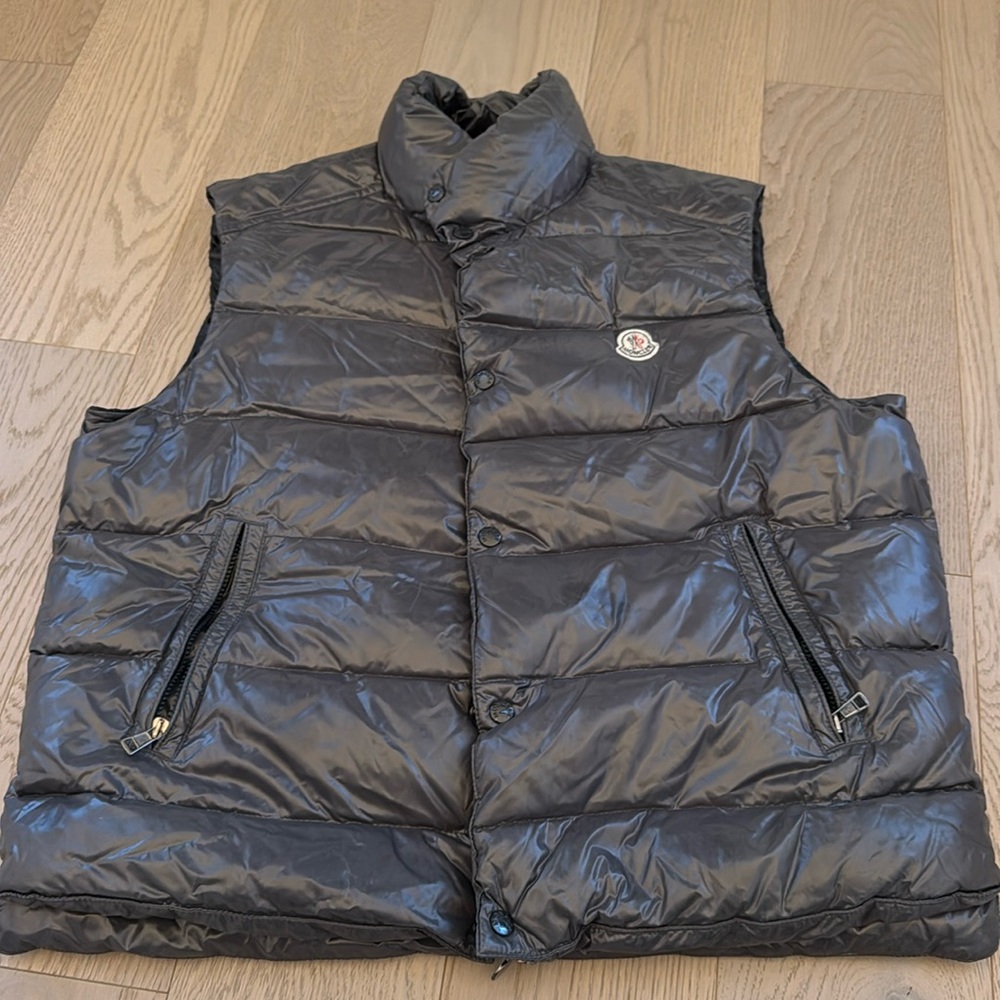 Men’s Moncler vest